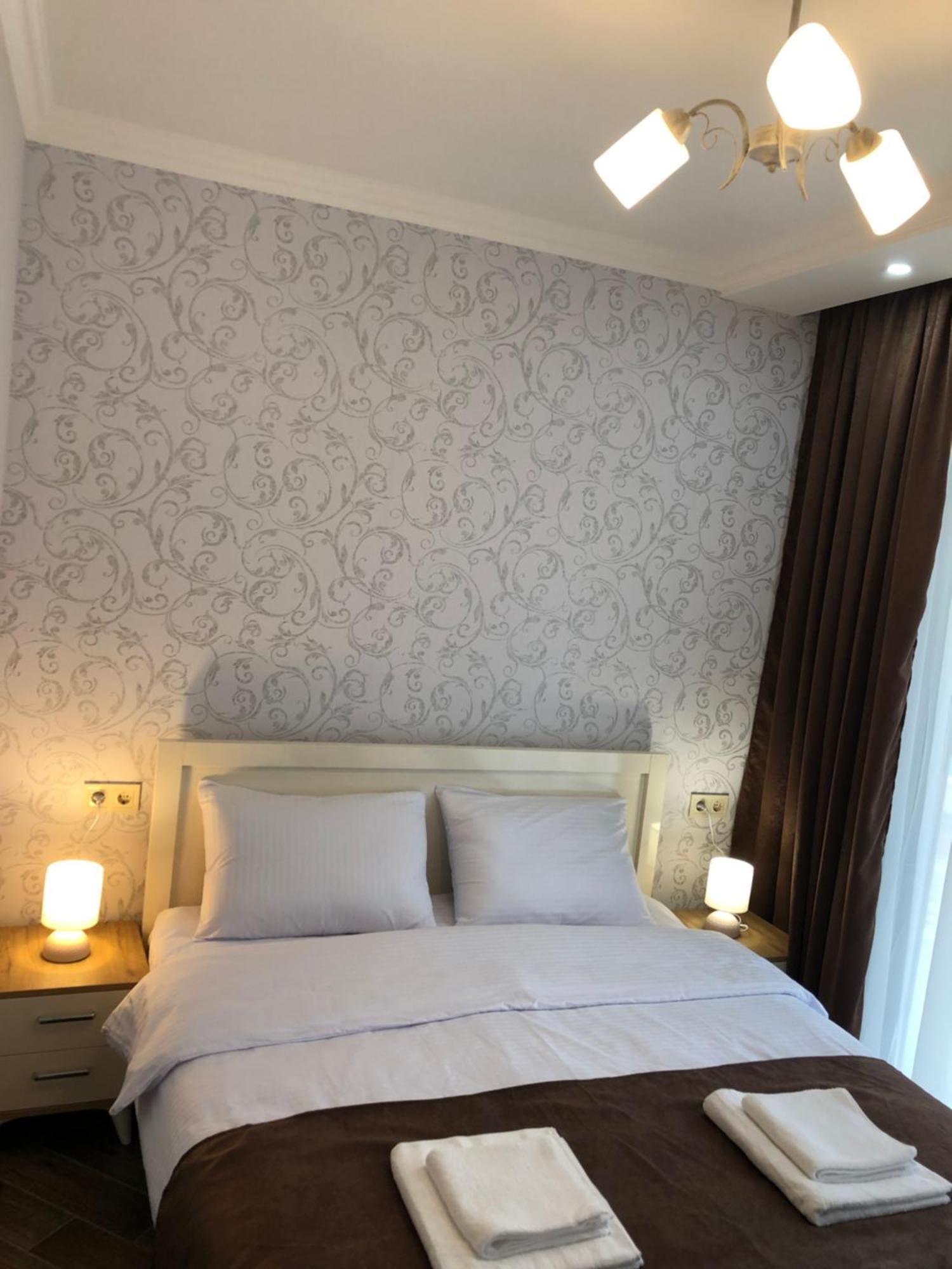 White-House Aparthotel Ureki Exteriör bild